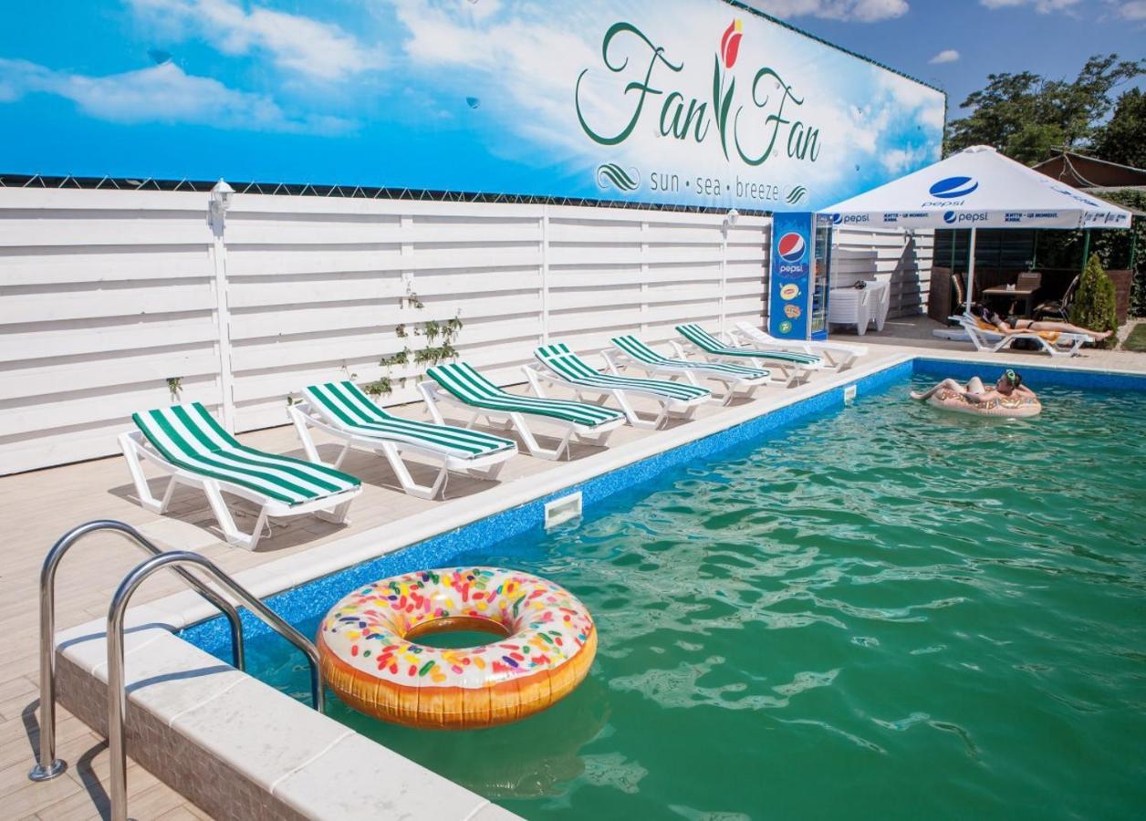 Fanfan Hotel Odessa Exterior foto