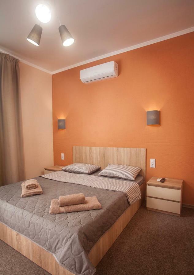 Fanfan Hotel Odessa Exterior foto