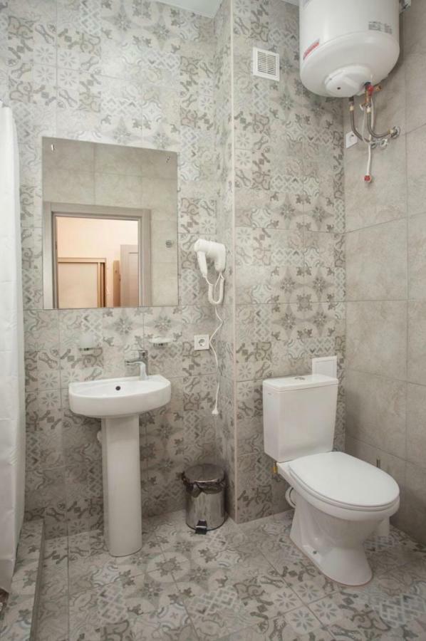 Fanfan Hotel Odessa Exterior foto