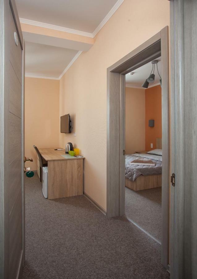 Fanfan Hotel Odessa Exterior foto