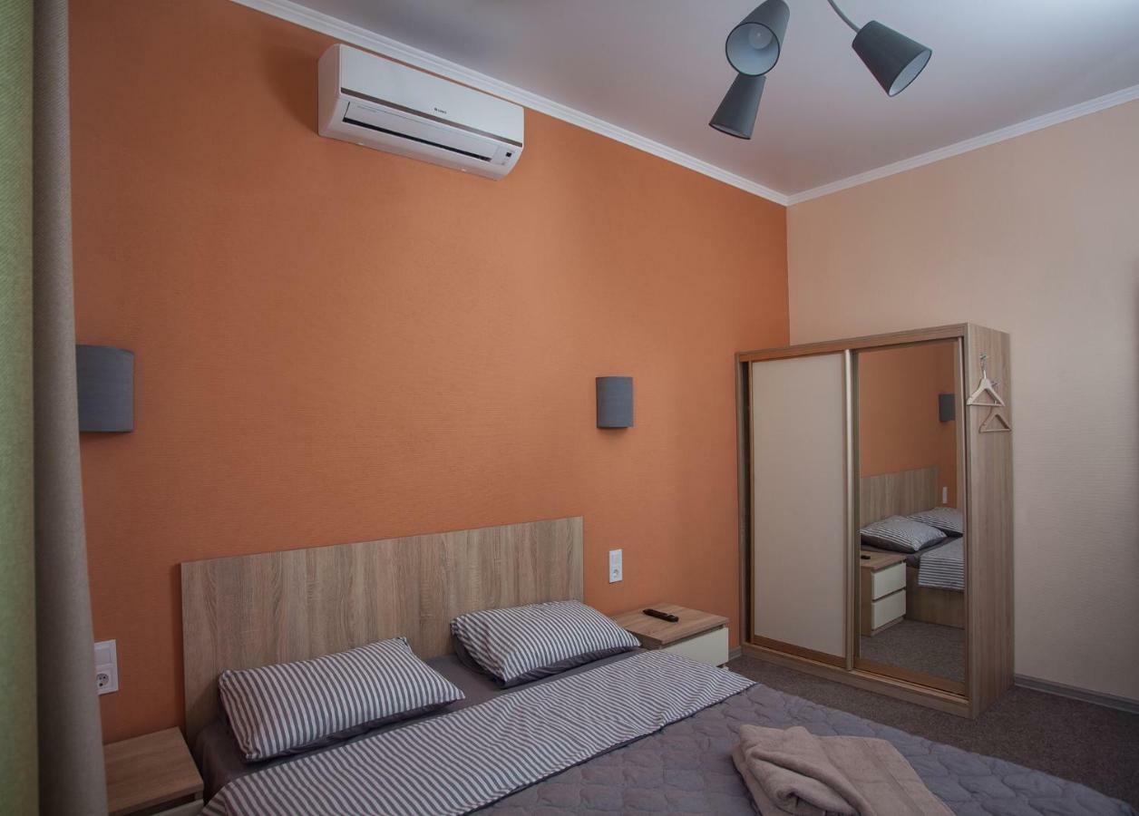 Fanfan Hotel Odessa Exterior foto